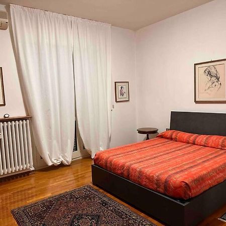 Apartamento A Casa Di Gianni Gallarate Exterior foto