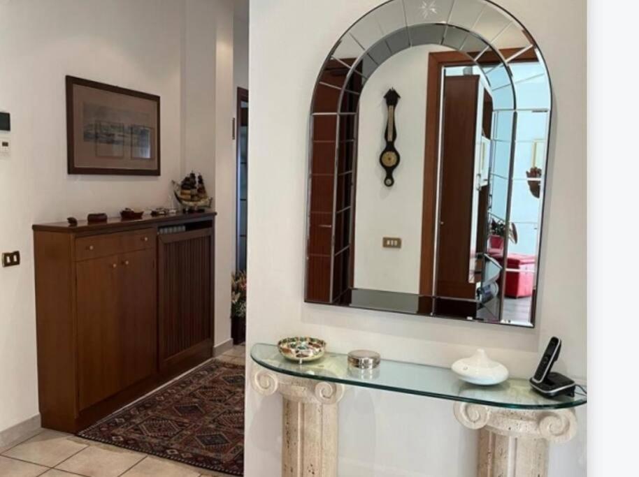 Apartamento A Casa Di Gianni Gallarate Exterior foto