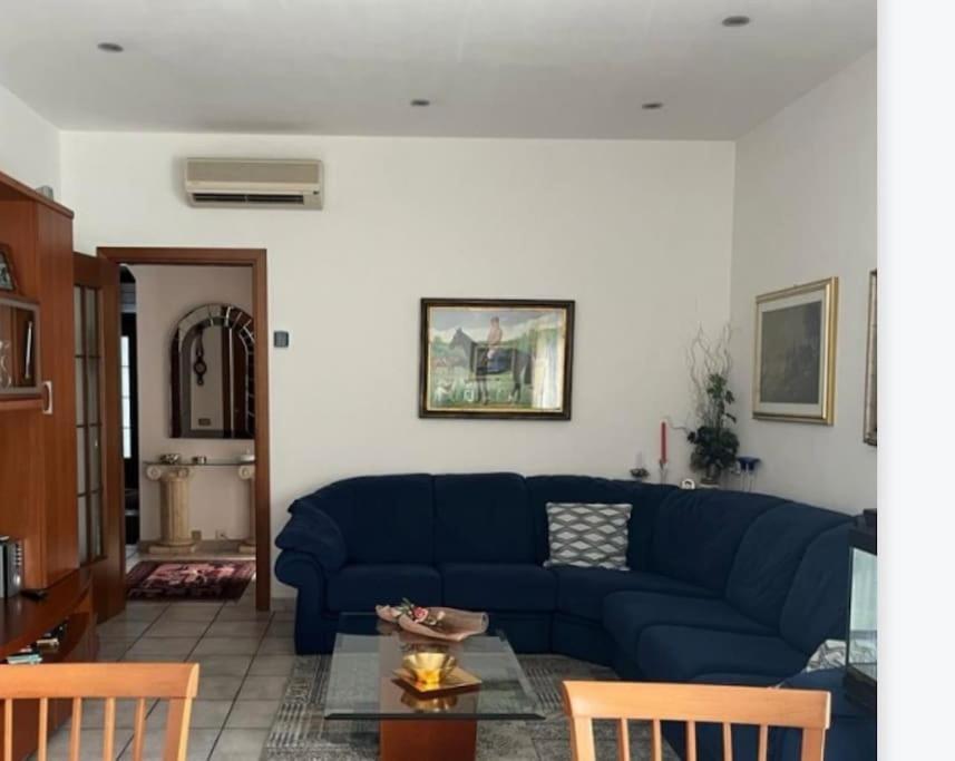 Apartamento A Casa Di Gianni Gallarate Exterior foto